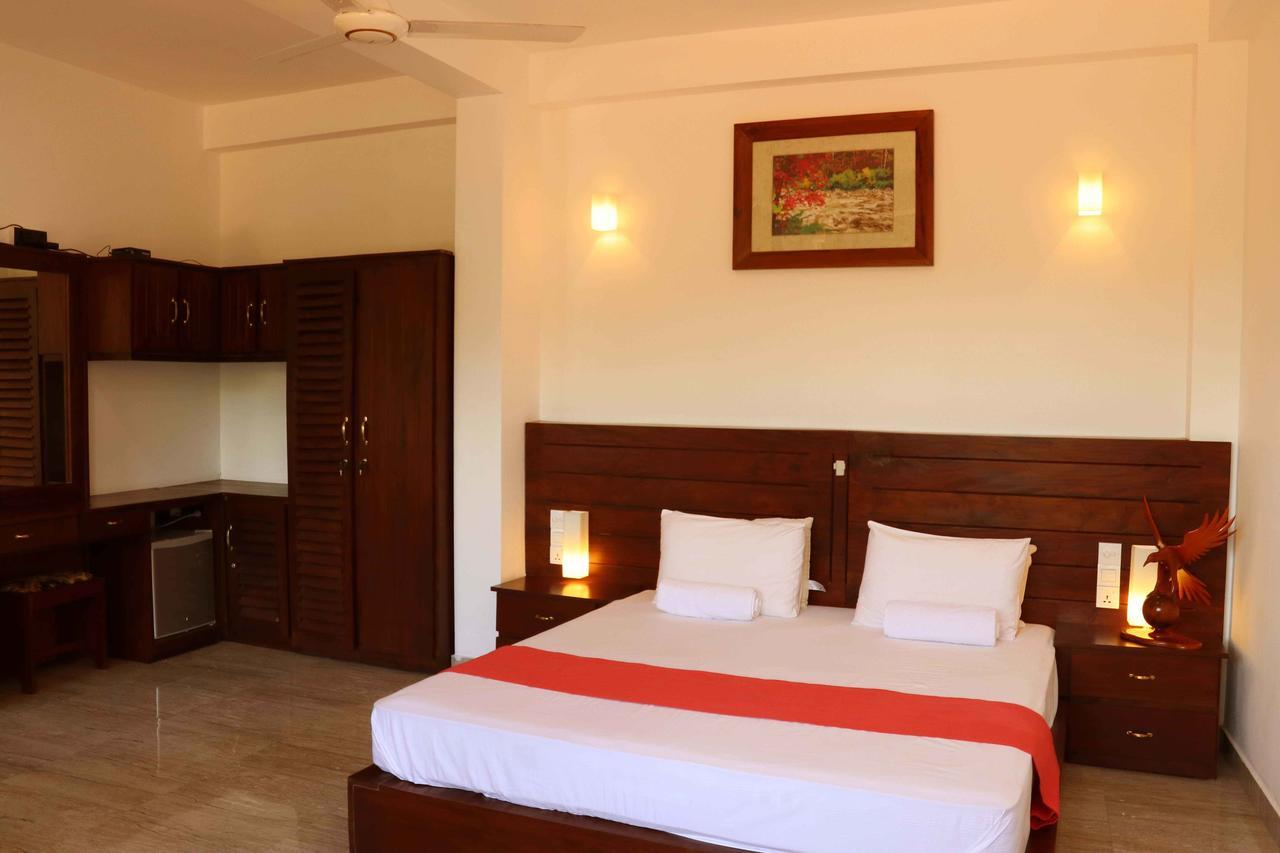 Villa Royce Kandy Exterior photo